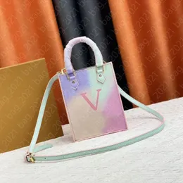 7a petit sac plat väska designer väska mini kvinnor korsar kropp stilig högkvalitativ lyxbandspåse svart vit rosa äkta läderkoppling shouder väskor m81341 20505