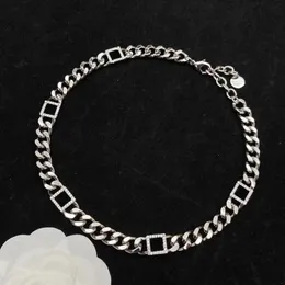 Mode 925 Sterling Silver Choker Halsband Män Kvinnor Rostfritt stål smycken Set Cuban Chain Designer Letter F JACHELETS FÖR UNIS2754