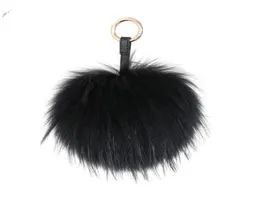 Keychains Fluffy Real Fur Ball Keychain Puff Craft DIY Pompom Black Pom Keyring Uk Charm Women Bag Accessories Gift5888423