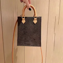 Kadın tasarımcı alışveriş çantası lüks çantalar klasik moda omuz çantaları deri totes ünlü marka crossbody messenger