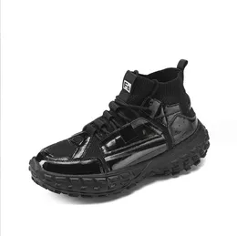 Sliver Mirror Sneakers Men Fashion Glitter Luxury Desinger Shoes Men Platform Breathable Sneakers Casual Men Boots For Boys Party Dress Shoes