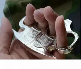 New Demon Brass Knuckles Iron Dusters Fist Tractical Survival EDC Tool Christmas gift selfdefense Key Rings7809853