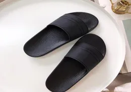 Designer Top Quality Paris Fashion Mens Womens Summer Rubber Sandals Beach Slide Fashion Slippers Indoor Shoes With Box5067324