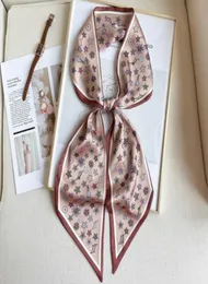 12style Designer Print Silk Scarves Kerchief Classic Headscarf Luxury Women Wallet Purse Handbag Bag Handle Scarf Paris Shoulder T2452133