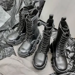 Balencig Laceup Balencaiiga Designer Balenicass Topquality Womens Boot Bulldozer in黒と白のスケッチマットカルフスキン67155チャンキーデザイン太い歯付き摩擦