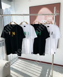 Designer Uomo T Shirt Uomo Donna T-shirt con lettere Stampa maniche corte Camicie estive Uomo Maglietta allentata Taglia asiatica M-3XL B8Ju #