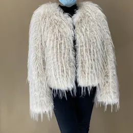 Womens Fur Faux Coat Women عالية الجودة أزياء الراكون الاصطناعية جديلة سترة قصيرة 230922