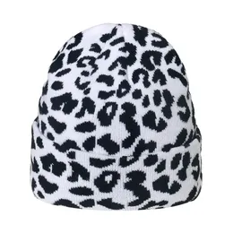 Berretti Beanie/Skull Cappelli invernali Cappelli Beanie leopardati da donna Moda Lana Inverno Cappelli lavorati a maglia caldi stampa Berretti Hip Hop berretto gorros addensare il cofano q143