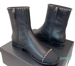 Moda bota outono inverno feminino clássico preto com corrente salto grosso 7cm designer retro dedo do pé redondo pele de cordeiro cavaleiro botas de chuva neve