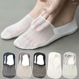 Erkek Çoraplar 3Pair/Lot Erkekler Tekne Moda Moda Nefes Alabilir Silikon Kayma Olmayan Kesim Düşük Kesik Ayak Bileği Terlik Görünmez Buz Skil Sox