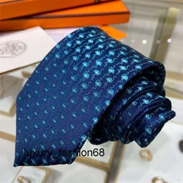 Cravatte al collo Cravatte da lavoro di stilista Cravatte di seta per uomo Accessori per cravatte da donna con design animale intrecciato in lana di alta qualità