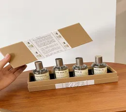 Marca Perfume Le Labo Gift set 4 frascos 30 ml Santal 33 ROSE 31 ANOTHER 13 THE NOIR 29 Eau De Parfum Fragrância duradoura inteira 9459118