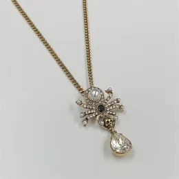 Novo projetado crânios aranha pingentes colar feminino senhoras vintage latão colares brinco designer jóias 035230b