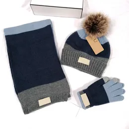 Varm vinter halsduk för män kvinnor randig 3-delad kostym halsduk fleece hatt och handskar modedesigner pom pom beanie kostymer