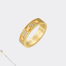 Love Ring Designer Ring Smyckesdesigner för kvinnor Gold Ring Diamond Pave Rings Titanium Steel Rings Gold-Plated Never Fading Nonallergic, Store/21621802