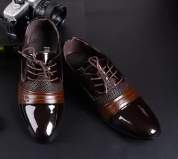 أحذية جلدية براءات الاختراع للرجال لباس كبير الحجم رجال الأعمال أحذية جلدية مدببة سواتو المزيج الاجتماعي Zapatos de Vestir Para H7705893