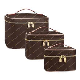 TOP Quality 5A Ladies Fashion Casual Designer Cosmetic Bag NICE TOILETRY POUCH Brown Flower Storage Bags Handbag M44396 M42265 M44495 3 Size NANO/MINI/BB