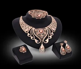 Bangles Necklaces Rings Earrings Jewelry Sets Luxury Women Royal Rhinestone 18K Gold Plated Water Drop Alloy Party Jewelry 4piece1582862