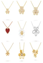Necklaces Pendants 2021 4Four Leaf Clover Camellia Pendant Clavicle Chain Necklace With Diamonds Rose Gold Fashion Classic For3712327