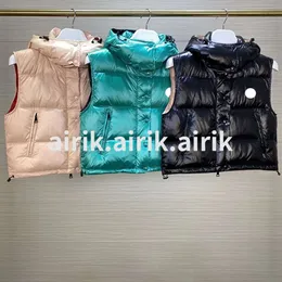 23aw Women's Outerwear & Coats Ladies Down Jacket Shorts Vest Autumn Winter Chest Embroidered Badge Design Warm Thickened Outdoor Casual Hooded Jacket