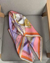 2020 Neuankömmling Mode elegant Marke 100 Seidenschal 9090 cm quadratischer Schal handgefertigt Rollwickel für Damen Dame 6125049