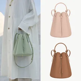 バケットバッグトップ高級デザイナークロスボディショルダーバッグハンドバッグ女性ファッションレザーハンドバッグハンドバッグ卸売取り外し可能
