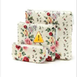 whole 50pcs Mz147 retro floral storage bag cosmetic bag three sets of special clearance299T