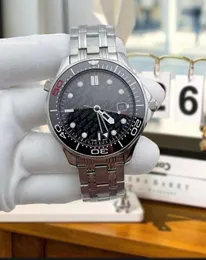 Erkekler Saatler Yüksek Kaliteli Tasarımcı Saatleri 007 300 M Serisi Mekanik Otomatik Saatler 42 mm Sapphire Cam Su Geçirmez Lüks Saat Tasarımcısı Watch Men