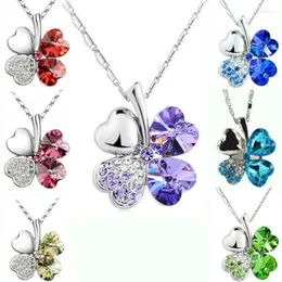 Pendant Necklaces High Quality Austrian Crystal Lucky Four-leaf Clover Heart-Shaped Rhinestone Necklace Fashion Charm Female Jewelry