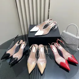 Yeni yüksek topuklu kadın marka sandalet tasarımcı ayakkabıları şeffaf pvc kalp dekoratif ayak bileği kayış tokası 5cm düşük topuk çanta ayak parmağı lake deri elbise ayakkabıları