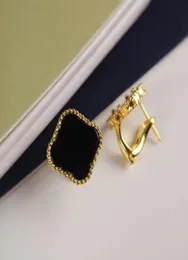 Luxury Stud Earrings Designer Love Earring Jewelry Gift Party Clover Screw Wedding Couple Fashion Van a192886024