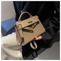 High quality small 2023 early new fashion style with western-style cross-body square for women 80% Off Factory sales