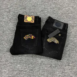 Control Pants versages Wash vercaces trousers vers Mild Medusa Denim Embroidered Designer Jeans Zipper Access Mens jean Spring Water Summer Tight EJEN