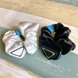 Luxury Girl Triangle Elastic Rubber Bands Hair Ring Designer Hairbands Ponytail Holder Hair Ties Fashion Women Girls Hairpin Elegant Hair Accessories