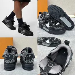 Skate Sneaker Designer Mens Sports Shoes Black Denim With Sparkling Swarovski Crystal 54 Logo Basketball Shoe SK8 Men Vintage Casual Shoes 38-47