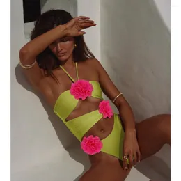 Kvinnors badkläder 2023 Sexig blommig en bit baddräkt Kvinnor Push Up Bathing Suit Hollow Out Monokini Solid vadderad simning
