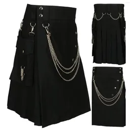 Mens Pants High Quality Men Pleated Skirt Fashion Cool Pocket Kilts Black Gothic Kilt Vintage Warrior Cargo Metal Belt Skirts