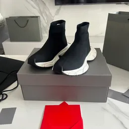 3XL Sneaker in maglia con calzino stampa logo appartamenti Coppia Donna Uomo Piattaforma Nero Bianco Scarpe da ginnastica Scarpe sportive Scarpe da ginnastica alla caviglia stile calzino Calzature di fabbrica di design di lusso