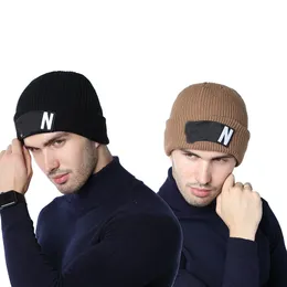 Hats List męski i damski Jacquard unisex ciepły czapkę czaszki czapka zimowa czapka jakość zima unisex wiatrówek elastyczna beret czapka maska ​​czapka beret