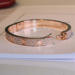 2022 V Gold Luxury Quality Charm Dangle Punk Bracelet z diamentami w trzech kolorach splecionych dla kobiet w biżuterii ślubnej Prezent Hav290z