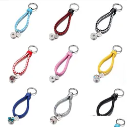 Nyckelringar Lanyards Fashion 10st Pu Twist Leather Snap Key Chains 18 Färger Simple Fit Diy 18mm Buttons Jewelry Passale PJ8001 Drop Dhmre