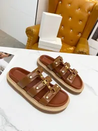 10A Mysig komforttrosa Sandaler Designer Kvinnor Män platt pälsläder mulor tofflor Fashion Winter Warm Plush Slides Storlek 35-42