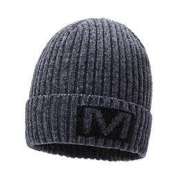 Men's Winter New Warm Knit And Woolen Beani Hat Outdoor Middle-aged And Elderly Cold-proof Knitted Hat For Men Y21111301B