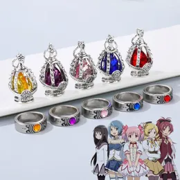 Party Supplies Anime Puelle Magi Madoka Magica Soul Gem Halsband Crystal Pendant Ring Cosplay Costumes Lovers smycken Set Accessoies Prop