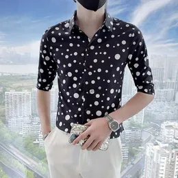 Herrklänningskjortor 2024 Fashion Polka Dot Men's Shirt 3/4 Sleeve Slim Casual Business Office Formal Dress S Social Party Streetwear Tops YQ230926