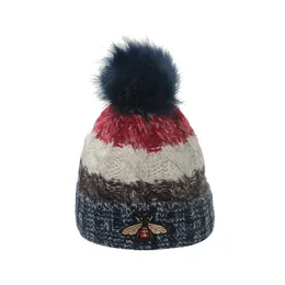 Women Men Warm beanies Winter Hat For Woman Soft Stretch Cable Knitted Pom Poms bee Beanies Hats Women's Skull Caps Ski q178