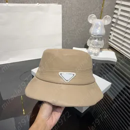 Designer Hat Leather Bucket Hats Womens Luxury Waterproof Cap Travel Casquette Fashion Asymmetric Caps For Men Fisherman Beanie Autumn Hot-6