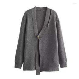 Kvinnors stickor Yenkye Autumn 2023 Kvinnor Mid-Gray Single Button Cut Out Knit Wool Blend Cardigan Coat