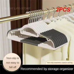 2PCS Erwachsene Kleiderbügel Verdickt Material Haushalt Hause Kunststoff Kleiderbügel Gummi Nicht-slip Drehbare Haushalt