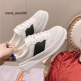 Walking Shoes Luxurys Designers High Top Quality Casual Shoes Women Sneakers Red Green Stripe Star Platform Men Casual Shoe Italy White Leather Leather Laceup Embror